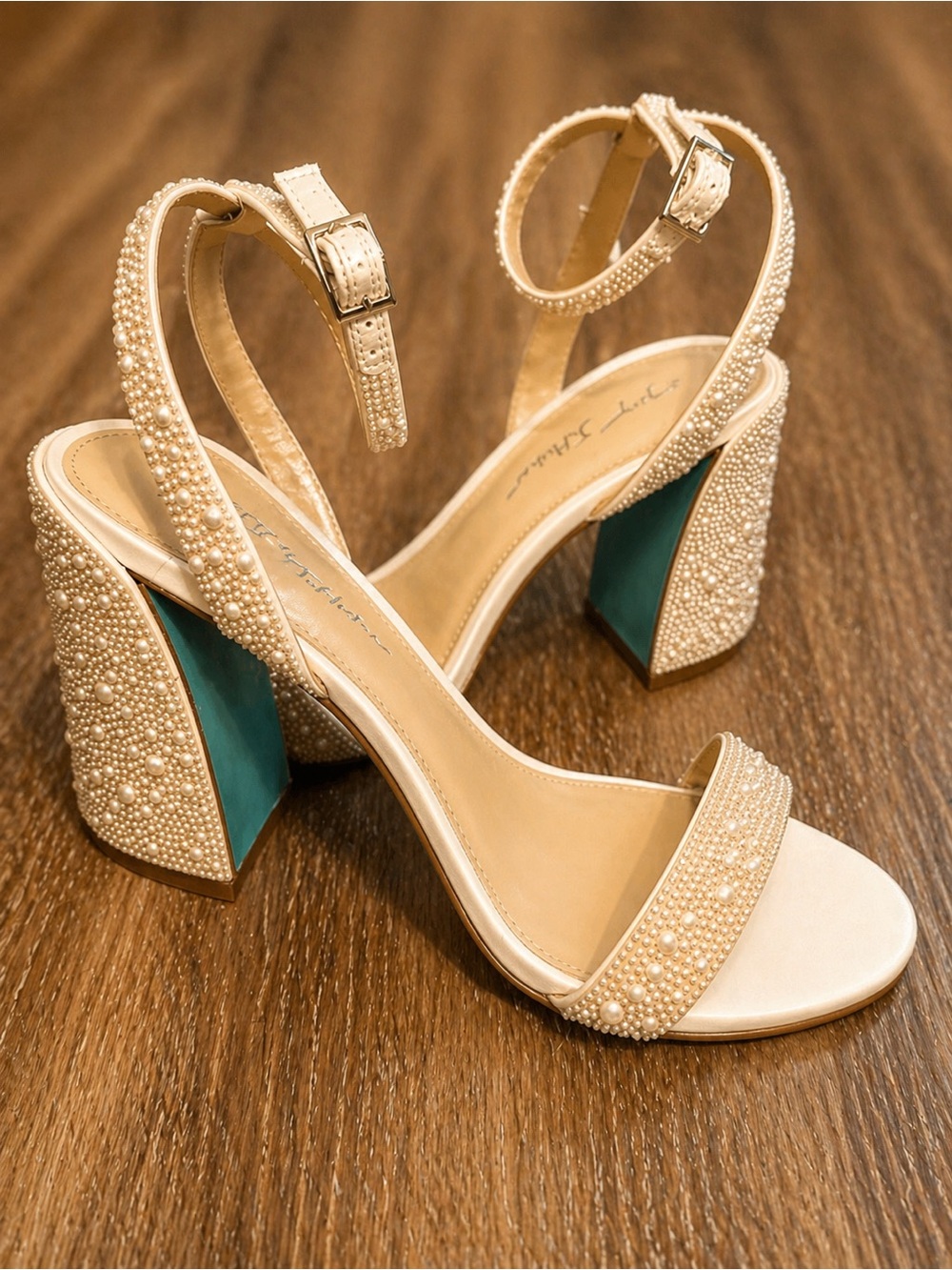Betsey Johnson Jet Sandal - like new!
